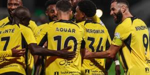 لاعب الاتحاد يظهر في مباراة الخليج بعد غياب (361) يوماً - اخبارك الان