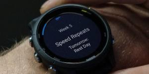 Garmin تطلق تحديثًا جديدًا لساعاتها الذكية مع تحسينات لـ Garmin Coach واستعداد التدريب - اخبارك الان