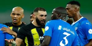 تشكيلة كلاسيكو السعودية.. بنزيما يقود الاتحاد ونيفيز يعود لقائمة الهلال - اخبارك الان