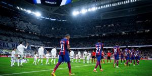 ريال مدريد وبرشلونة.. موعد المباراة والقنوات الناقلة وتشكيل كلاسيكو الأرض - اخبارك الان