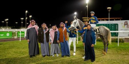 "النصر لله" تهدي مربط أجمل كأس بوابة الدرعية - اخبارك الان