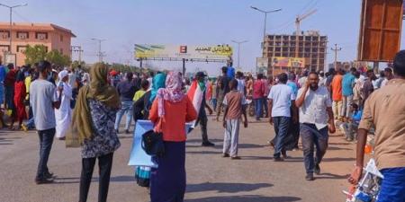 فرار 40 ألف سوداني من دارفور إلى التشاد بعد هجوم قوات الدعم السريع - اخبارك الان