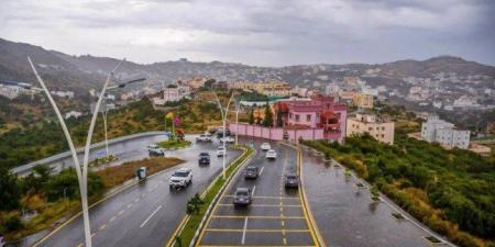 أخبار الرياضة - "مركز الأرصاد السعودي" يحذر للمواطنين من أمطار غزيرة ورياح شديدة على منطقة الباحة - اخبارك الان