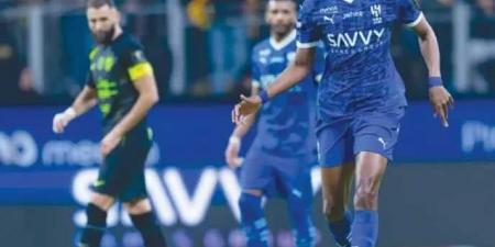 عبدالرحمن بن مساعد يعلق على خسارة الهلال أمام الاتحاد وعلاقة سعود عبدالحميد - اخبارك الان