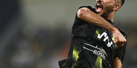 اخبار الرياضة الاتحاد يسعى للتعاقد مع عبدالإله العمري بشكل نهائي من النصر