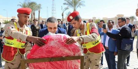 محافظ البحر الأحمر يحيي ذكرى معركة شدوان - اخبارك الان