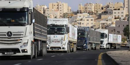 الحكومة تعفي "شاحنات مساعدات غزة" من الضرائب والرسوم الجمركية - اخبارك الان