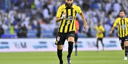 بنزيما vs ليوناردو.. صراع الهدافين يشعل كلاسيكو الاتحاد والهلال - اخبارك الان