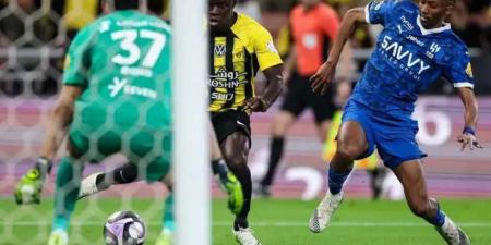 الاتحاد يكتسح الهلال برباعية ويثبت هيمنته على الدوري السعودي - اخبارك الان