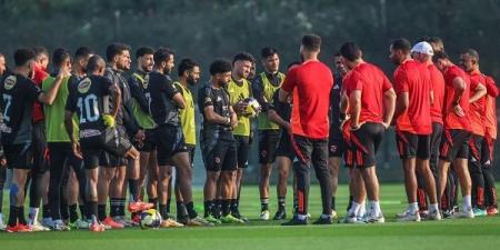 أبو علي وجراديشار في الهجوم.. تشكيل الأهلي أمام الزمالك - اخبارك الان