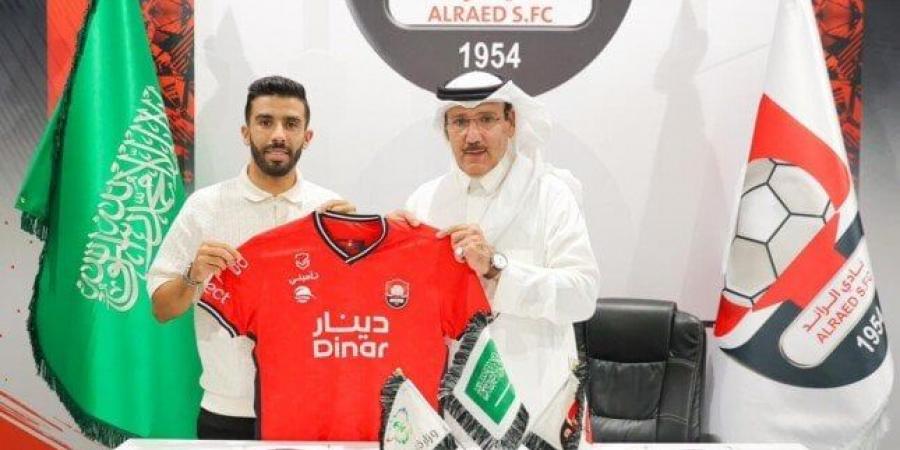 بعد فشل انتقاله لـ الزمالك.. الرائد السعودي يعلن تجديد عقد كريم البركاوي - اخبارك الان