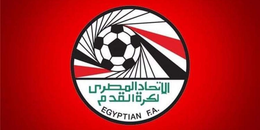 اخبار الرياضة اتحاد الكرة يمنح الزمالك البطاقة الذهبية