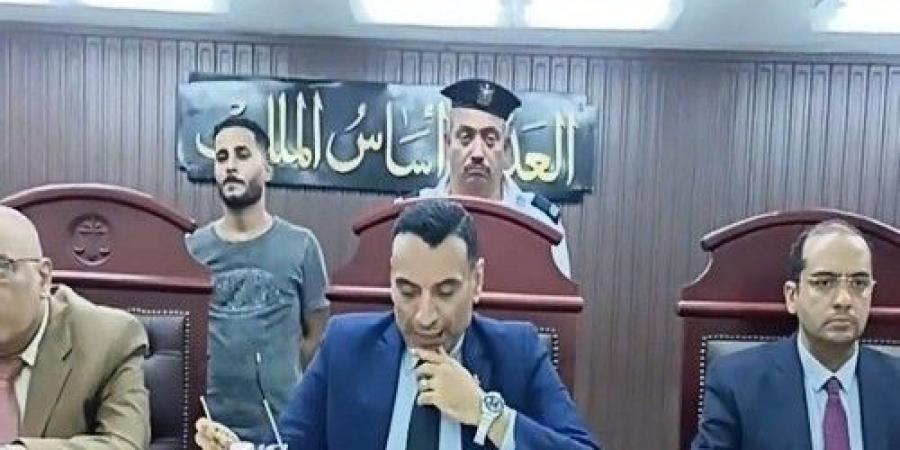 المؤبد لسائقين توك توك لإتجارهم في الحشيش المخدر بشبرا الخيمة - اخبارك الان