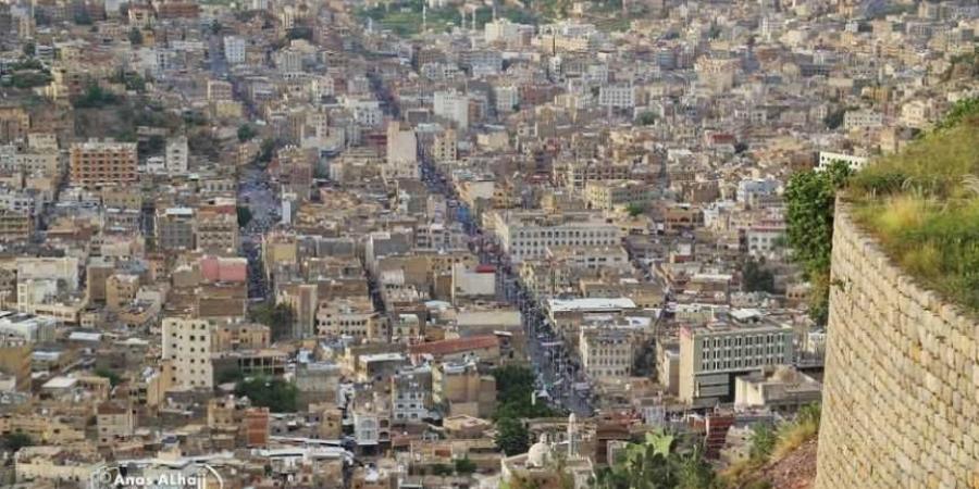 حارس عمارة يقتل مالكها ويخفي جثته في خزان المياه جنوب غربي اليمن - اخبارك الان