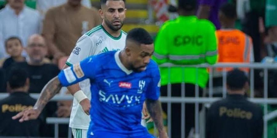 اخبار الرياضة الأهلي يهدد طريق الاتحاد والهلال نحو محمد صلاح