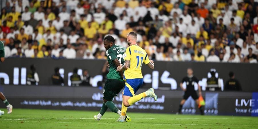 تعادل مثير يحسم كلاسيكو النصر والأهلي - اخبارك الان