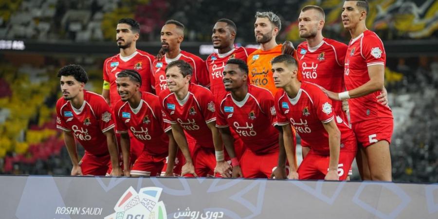 جواد الياميق لاعب الوحدة: تلقينا خسارة قاسية من الاتحاد - اخبارك الان