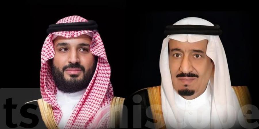 الملك سلمان وولي العهد يعزيان أمير الكويت في وفاة رئيس الوزراء الاسبق - اخبارك الان