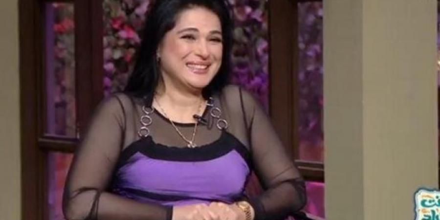 سهير رجب: اعتزالي شائعة وأنا مش فنانة فاشلة - اخبارك الان