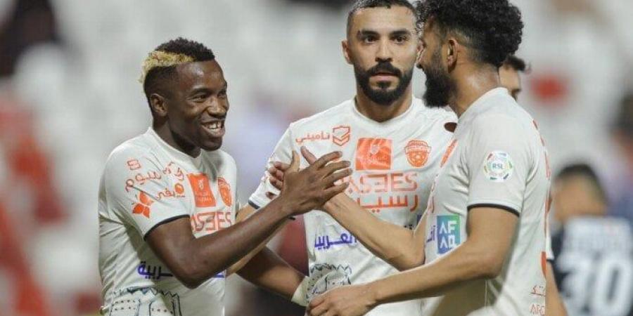 الفيحاء يحقق فوزه الأول في الدوري السعودي على حساب الرياض - اخبارك الان