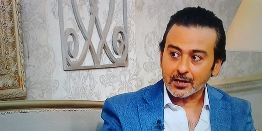 أحمد عزمي: عيطت بعد مكالمة المتحدة.. وفي منتج وقع بيني وبين وحيد حامد - اخبارك الان