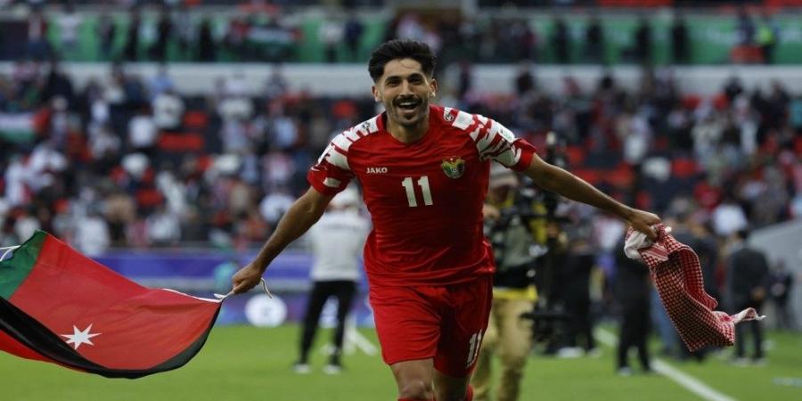 يزن النعيمات مرشح للفوز في جائزة أفضل لاعب في آسيا - اخبارك الان