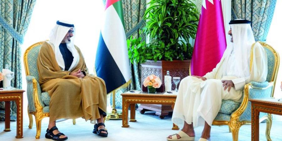 أمير قطر وولي عهد أبوظبي يبحثان التعاون المشترك         - اخبارك الان