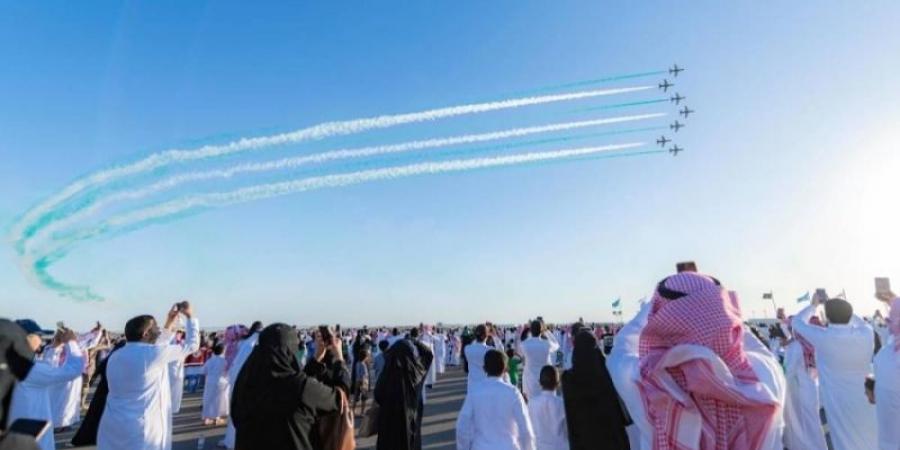 احتفاءً باليوم الوطني تبوك تشهد عروضًا جوية لطائرات القوات الجوية الملكية - اخبارك الان