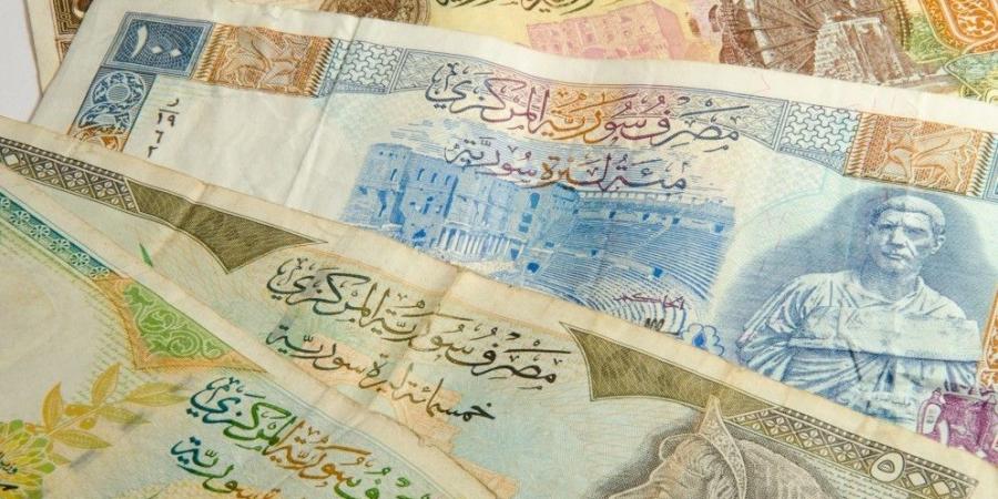 ارتفاع الليرة السورية مقابل الدولار - اخبارك الان