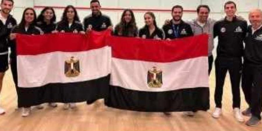 وزير الرياضة يؤازر بعثة منتخب الإسكواش قبل منافسات بطولة العالم بهونج كونج - اخبارك الان