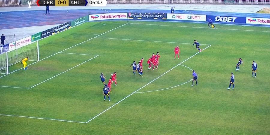 نهاية سلسلة اللاهزيمة الإفريقية.. شباب بلوزداد يحقق فوزه الأول تاريخيا على الأهلي 1-0 في دوري أبطال إفريقيا - اخبارك الان