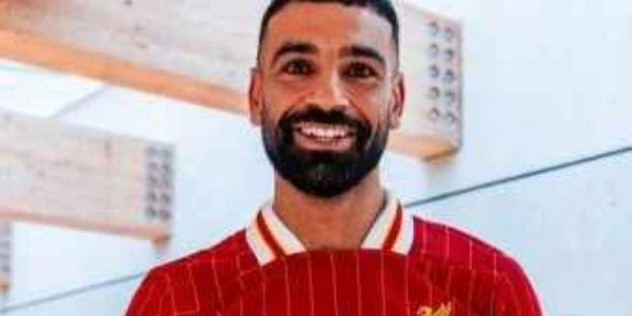 جيمى كاراجر يتوقع تتويج محمد صلاح بأربع جوائز فردية فى 2025 - اخبارك الان