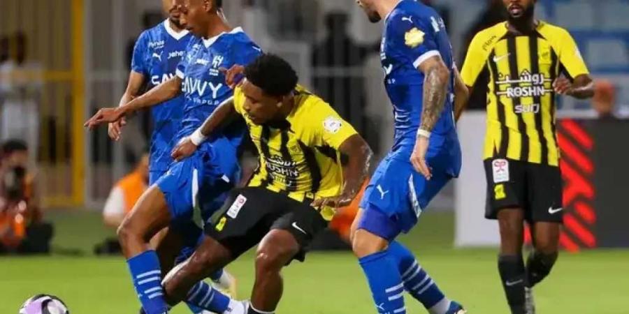 القنوات الناقلة لمباراة الهلال والاتحاد كاس الملك - اخبارك الان