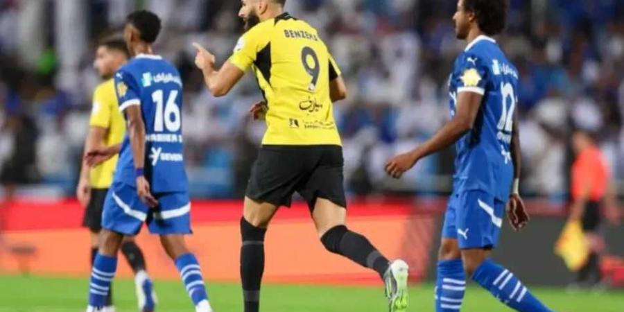 فيديو مثير..الهلال يشعل الحماس قبل مواجهة الاتحاد في كلاسيكو كأس الملك - اخبارك الان