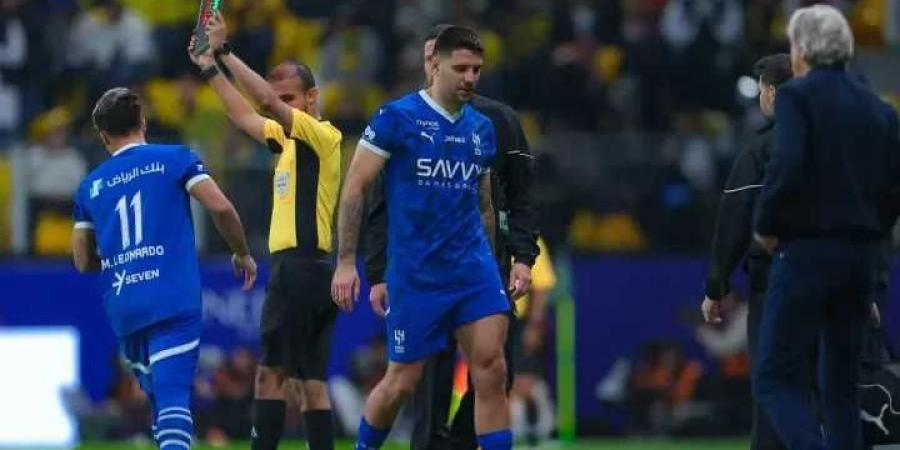 شاهد إصابة ميتروفيتش في مباراة الهلال والاتحاد ومدة غيابه ودخول البديل كاس خادم الحرمين - اخبارك الان