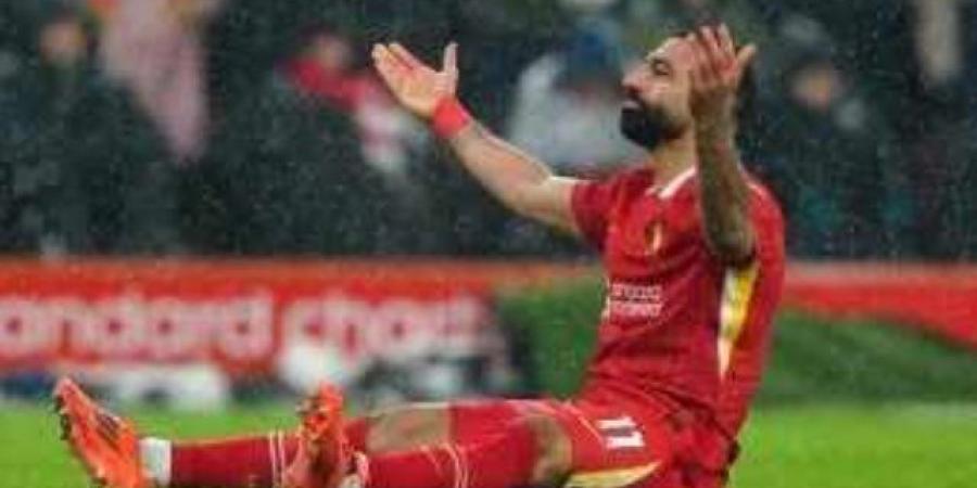 محمد صلاح أكبر المرشحين للتتويج بجائزة الكرة الذهبية من الإعلام الإسباني - اخبارك الان