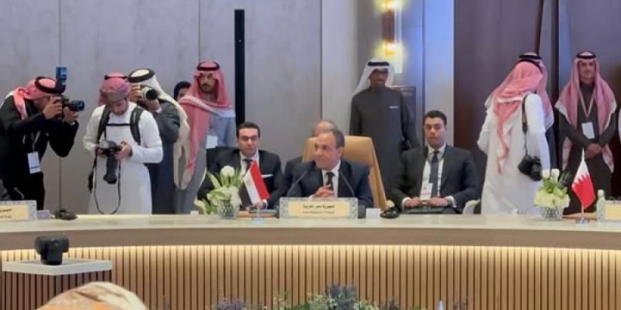 وزير الخارجية والهجرة يشارك في الاجتماع الوزاري العربي حول سوريا في الرياضاليوم الأحد، 12 يناير 2025 02:22 مـ   منذ 11 دقيقة - اخبارك الان