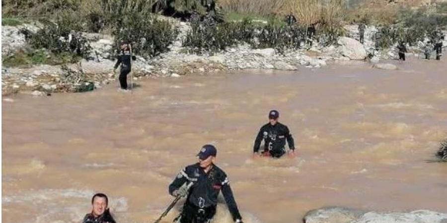 "القى فلذات كبده في سيل الزرقاء" .. سرايا تكشف تفاصيل جديدة عن الجريمة المروعة التي هزت الأردنيين - اخبارك الان