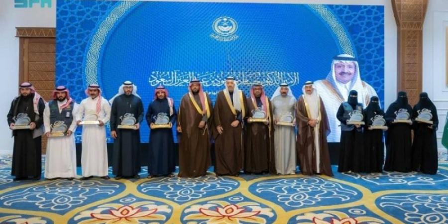 أمير الباحة يطلع على تقارير العمل التطوعي بالمنطقة خلال العام 2024 - اخبارك الان