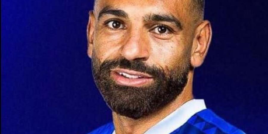 صورة تُثير جدل انتقال محمد صلاح للهلال السعودي - اخبارك الان