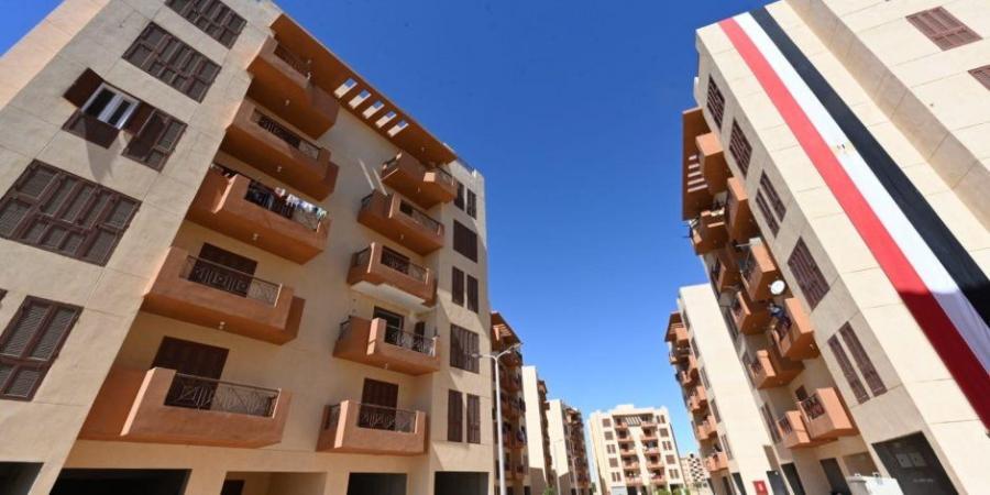 وزير الإسكان يُعلن طرح وحدات إدارية بمساحة 100م2 للبيع بمدينة الخارجة بالوادي الجديد - اخبارك الان