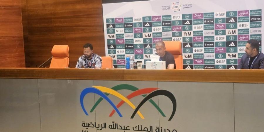 صبري لموشي مدرب الرياض: فريقنا كان سيء.. والأهلي استحق الفوز - اخبارك الان