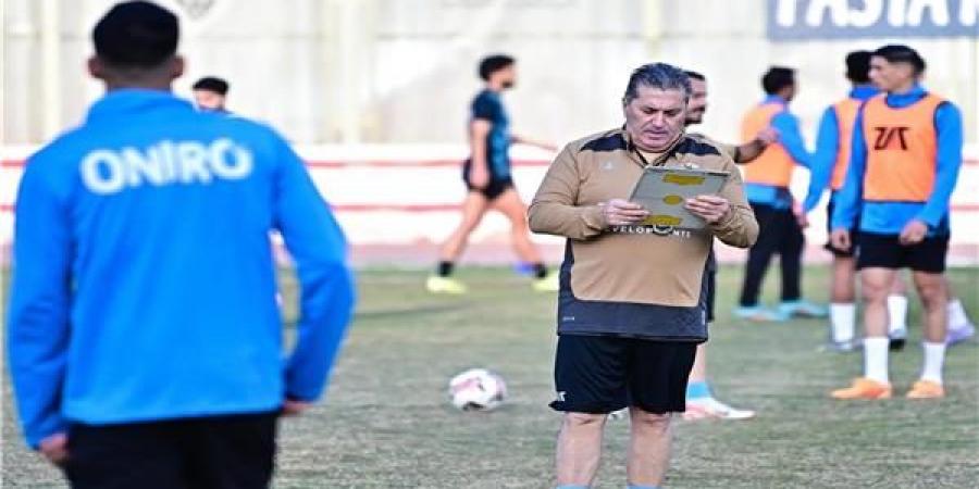 قمة الدوري| تدريبات قوية لبدلاء الزمالك استعداداً للقاء الأهلي - اخبارك الان